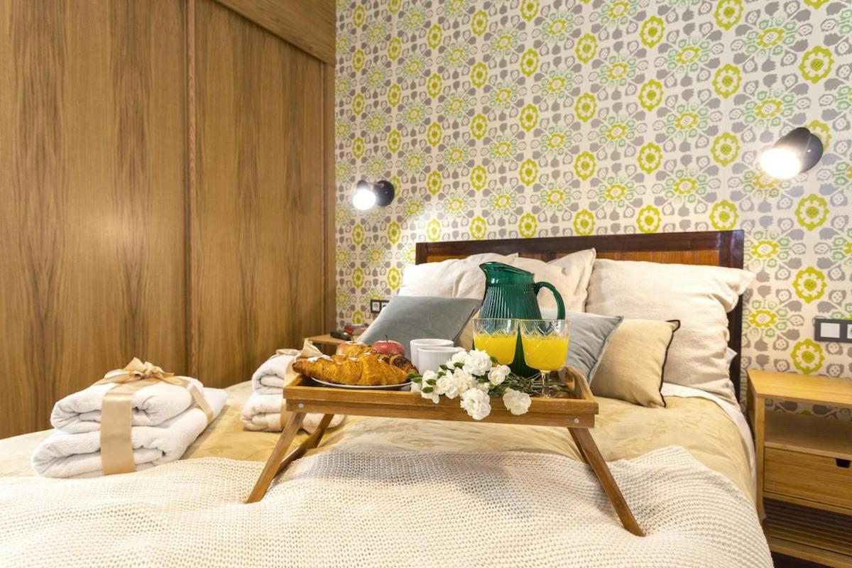 -Malagasunapts- Privateterrace Freeparking Pool 외부 사진